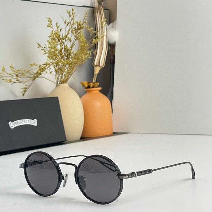 Picture of Chrome Hearts Sunglasses _SKUfw47532875fw